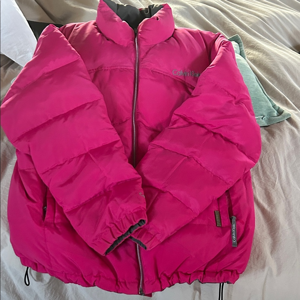 Reversible Calvin Klein Vibrant Pink/Grey Down puffer jacket